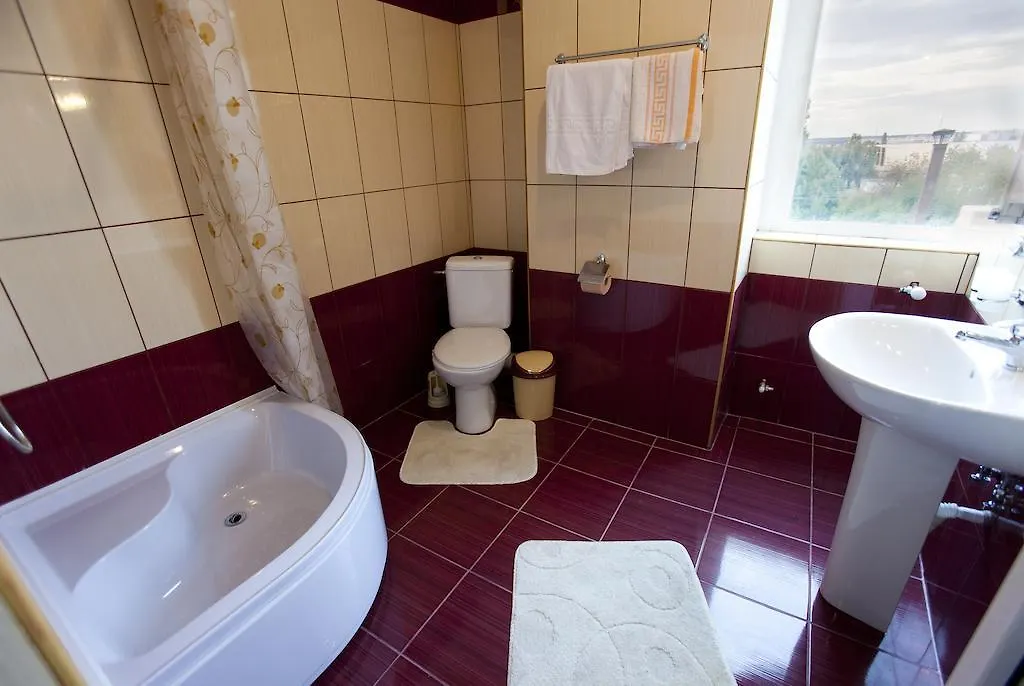 Hotel La Gil Bukarest Románia