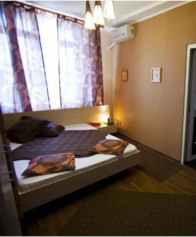 Hotel La Gil Bukarest